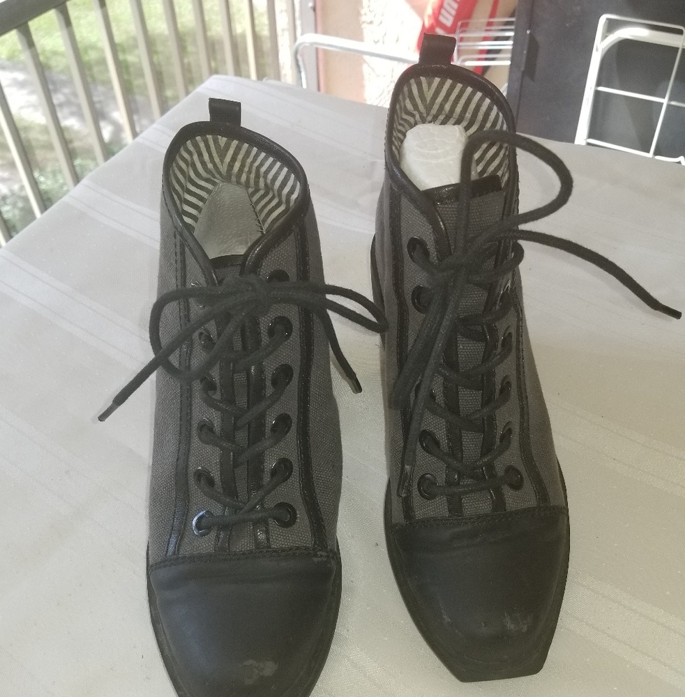*PRE LOVED* Opening Ceremony